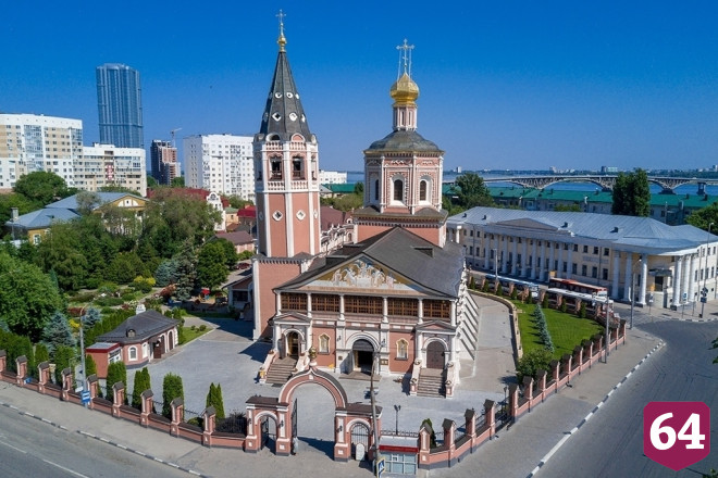 Священник покажет саратовцам святыни Свято-Троицкого собора